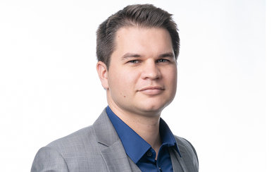Stephen Parker Headshot Thumbnail
