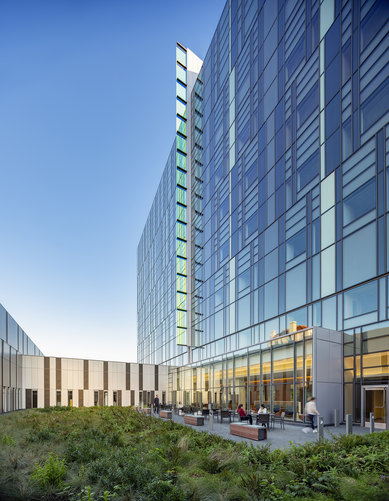 SmithGroup Sutter CPMC Van Ness Campus Hospital Courtyard Garden