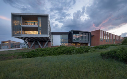 NREL’s Energy Systems Integration Facility, designed-built by SmithGroupJJR and JE Dunn, named R&D Magazine’s Laboratory of the Year