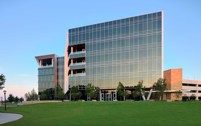 Independent Financial Headquarters Exterior Workplace Office Architecture SmithGroup Dallas McKinney 