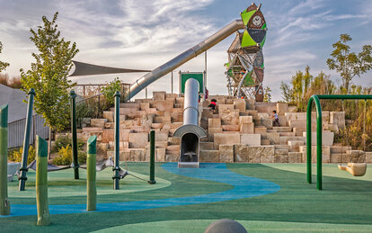 Photo of the Jim Engledow Commons play area in West Park